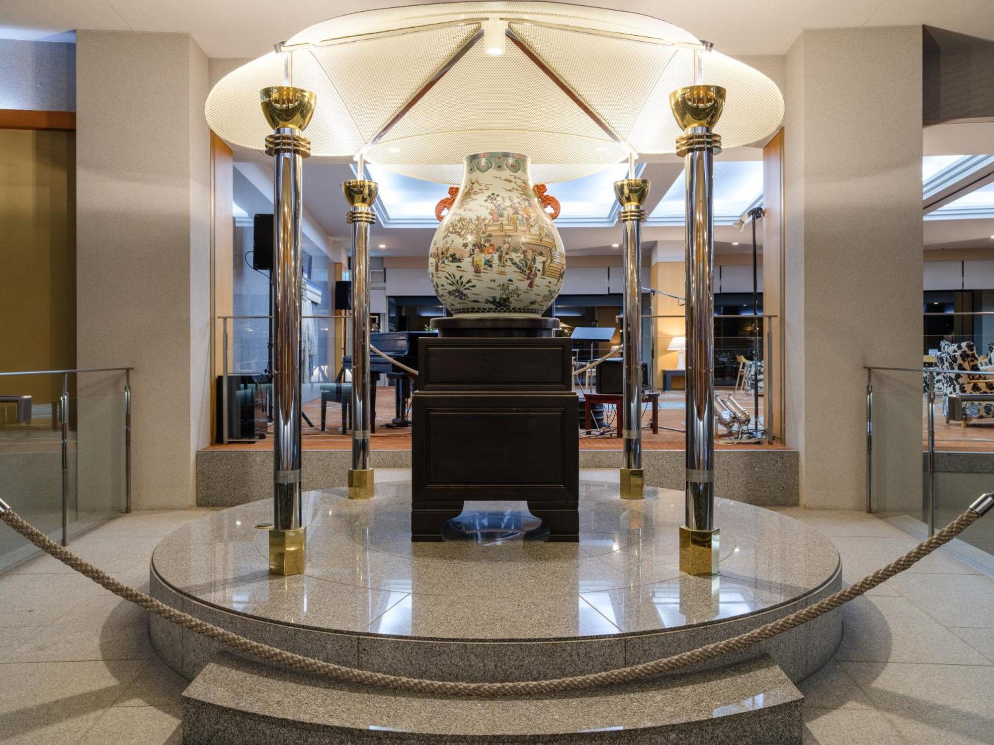 Apa Hotel & Resort Kaga Katayamazu Onsen Kasuikyo Buitenkant foto